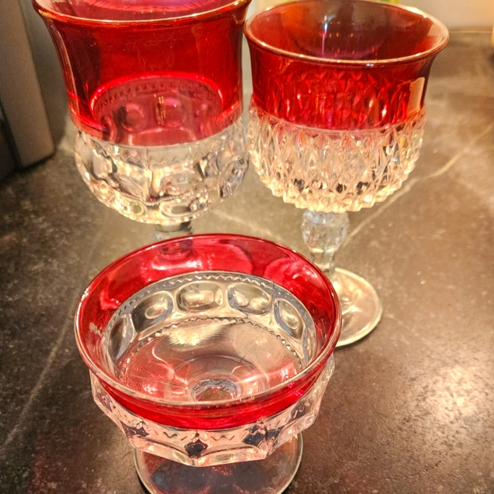 Vintage Chrystal  red glass's